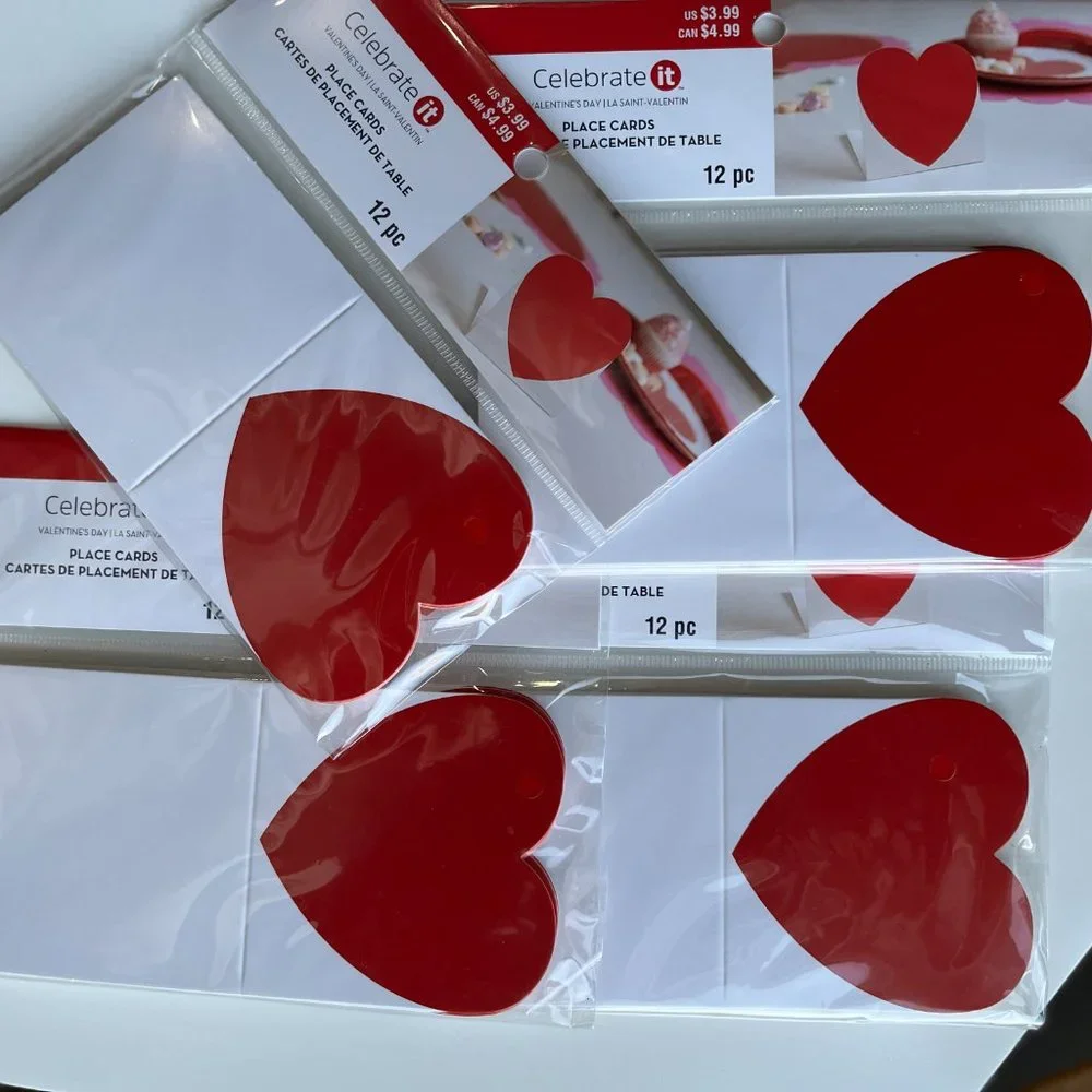 Place Cards (4 packs / 12 cards per pack for a total of 48‎ cards ) (new)